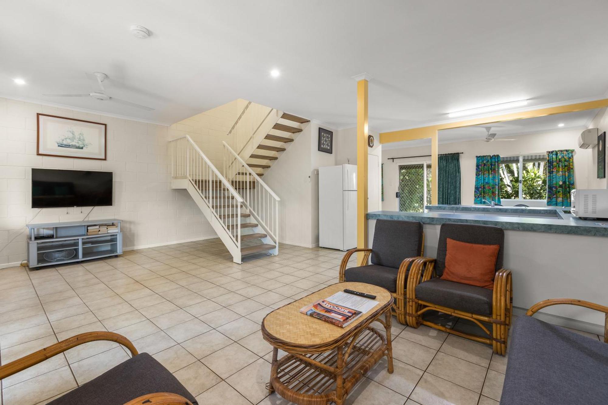 Cable Beachside Villas Брум Экстерьер фото