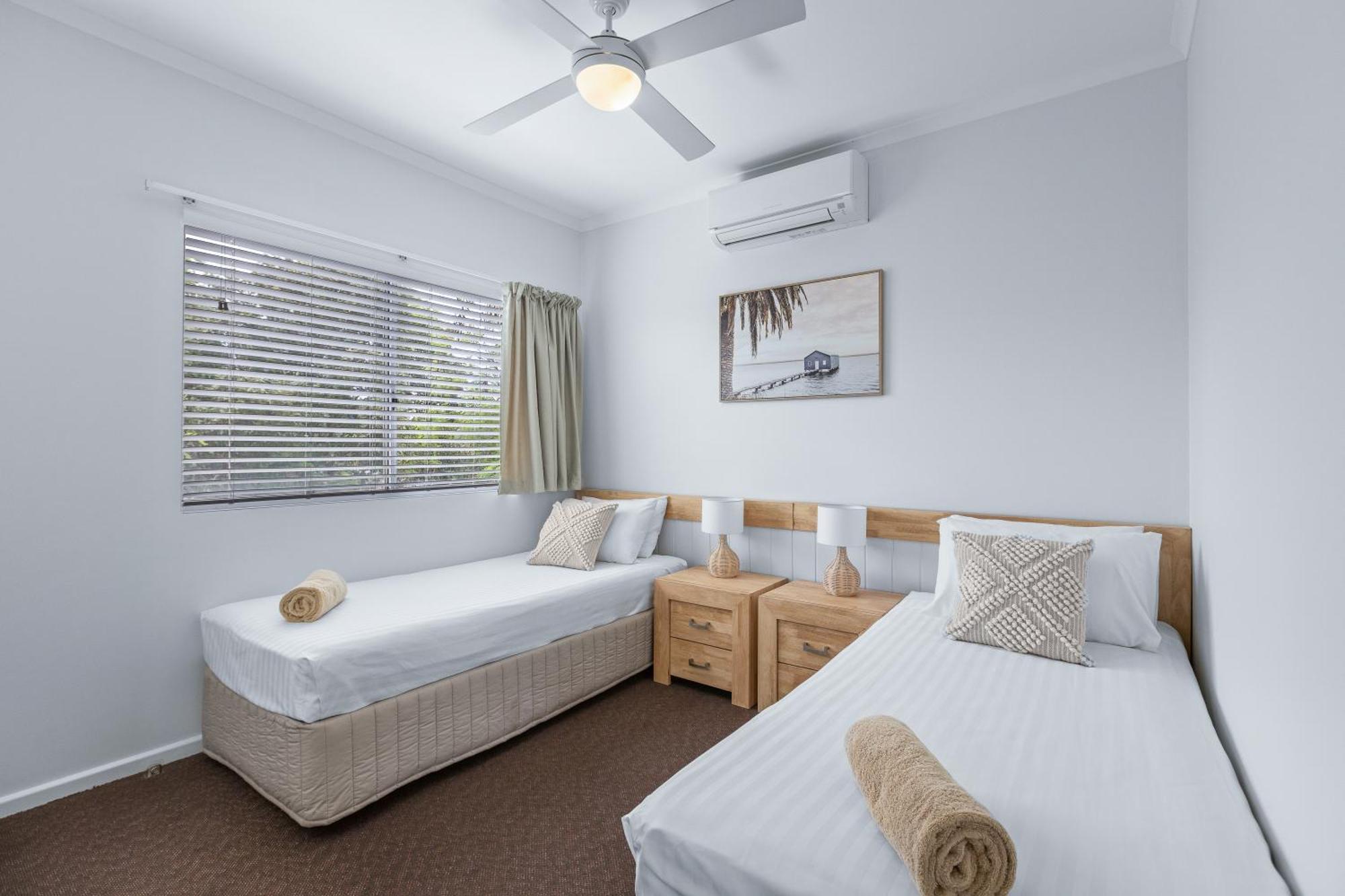 Cable Beachside Villas Брум Экстерьер фото