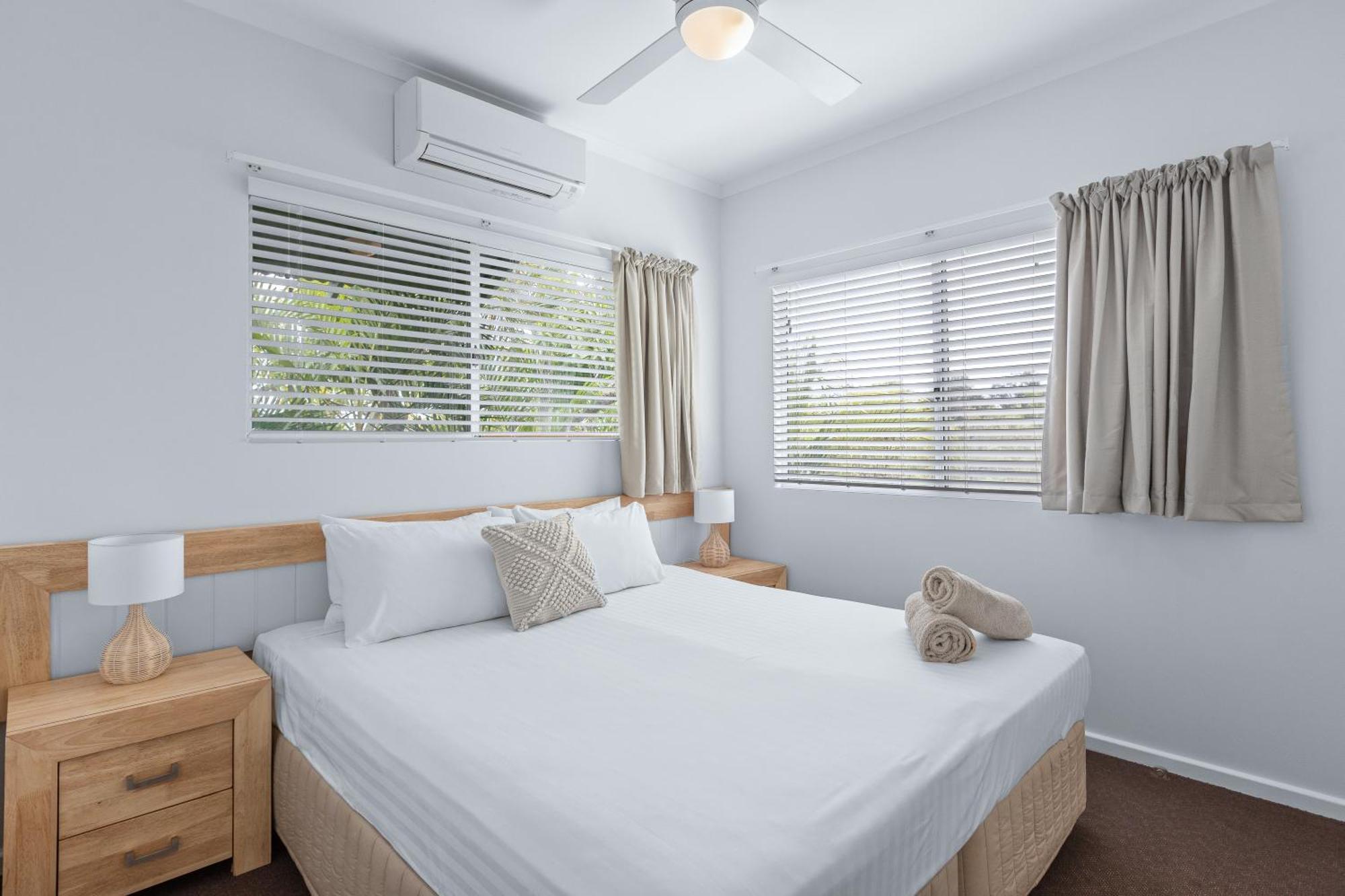 Cable Beachside Villas Брум Экстерьер фото