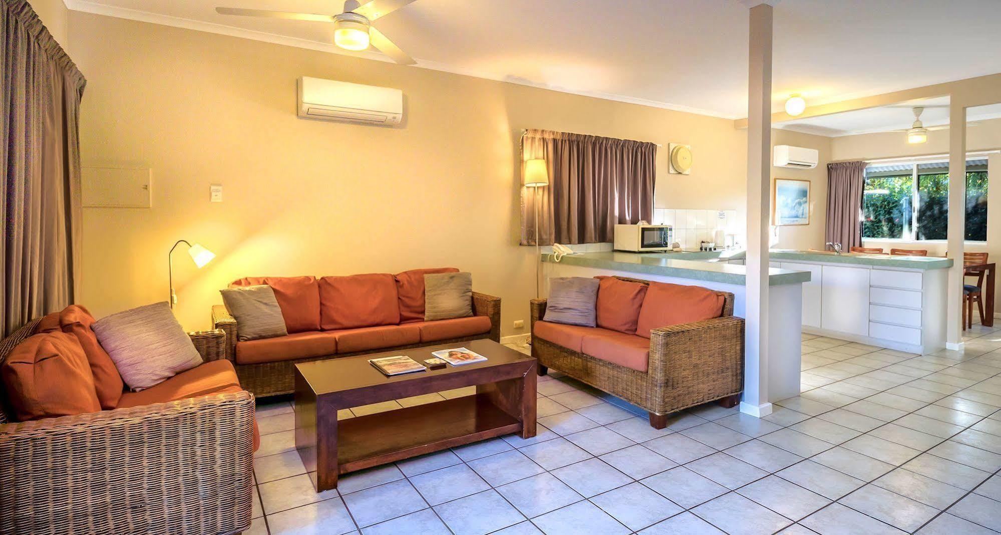 Cable Beachside Villas Брум Экстерьер фото